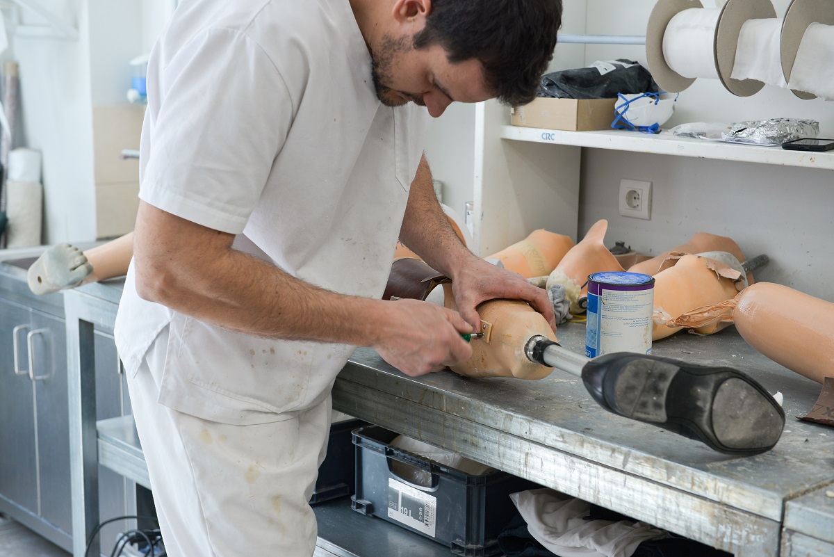 Γιατί να Επιλέξετε τη Chronopoulos Rehabilitation Center για την Κατασκευή του Τεχνητού Μέλους σας